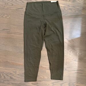 Aerie Offline 7/8 Leggings in Forest Green